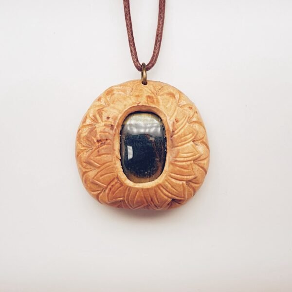 pendant | tiger eye III