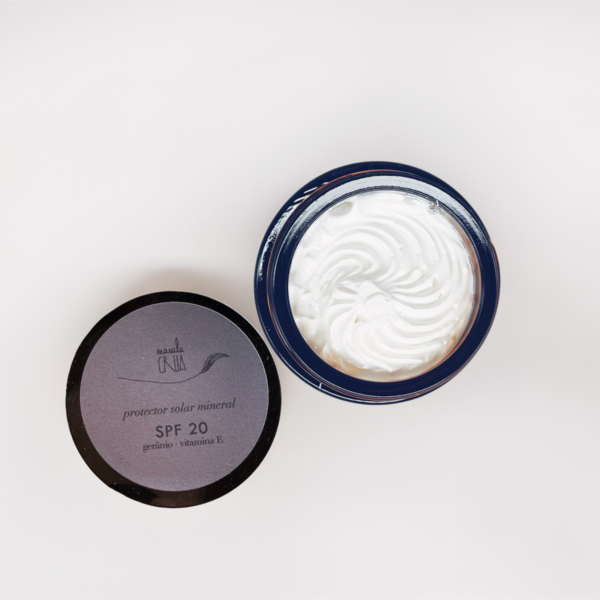 mineral sunscreen | FPS 20