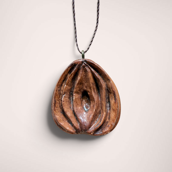 avocado seed | yoni